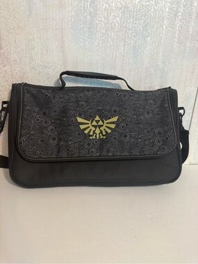 Power A, Everywhere Messenger Bag, Legend Of Zelda, Breath Of The Wild, Like New